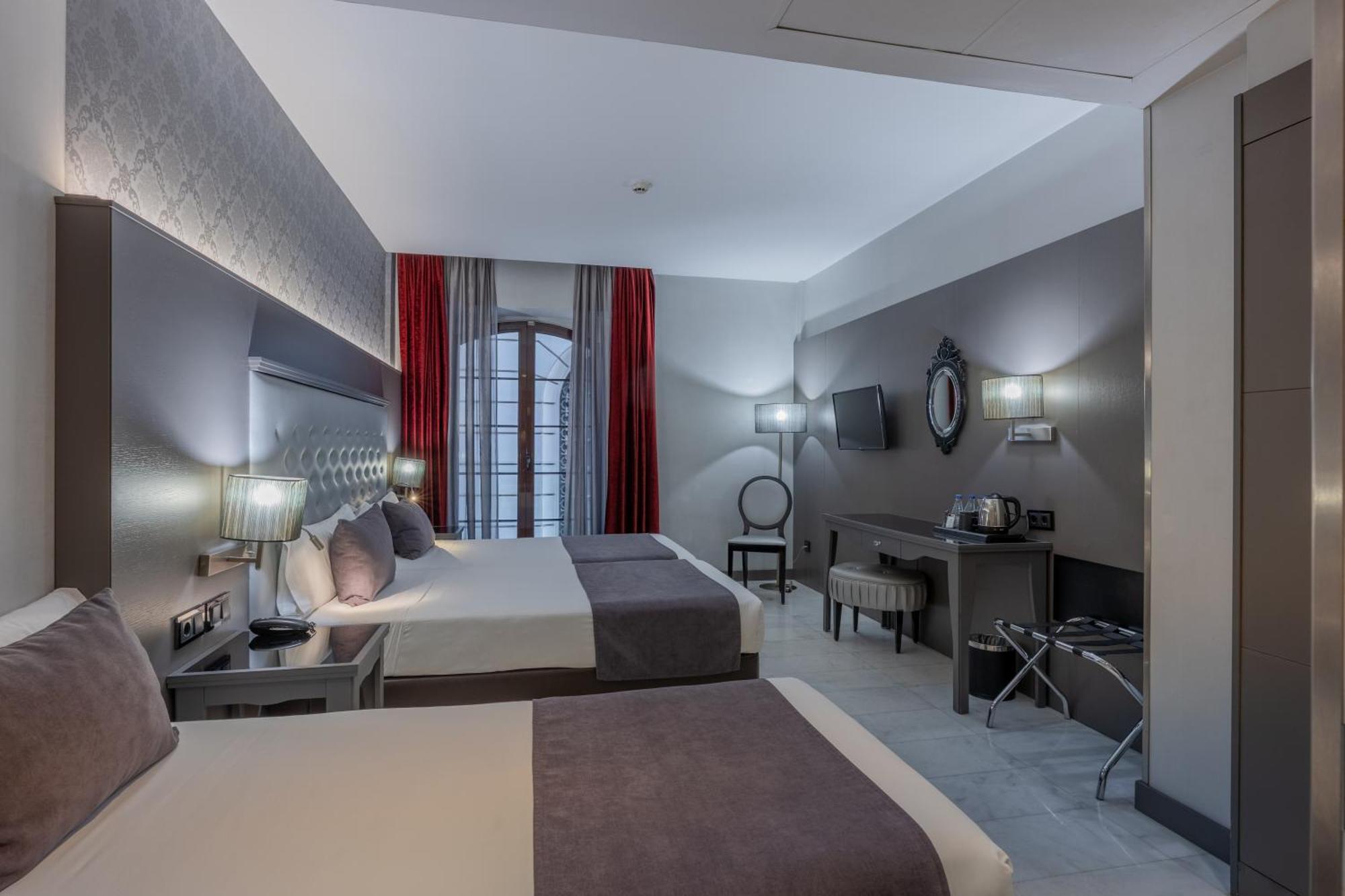 Double or Twin Room Extra Bed